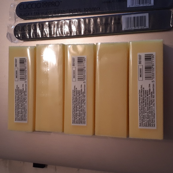 Nail files and buffers. - Picture 2 of 3